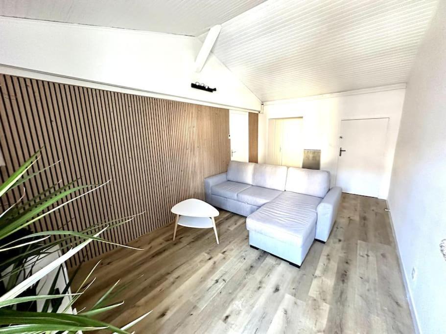 Cosy Centre Apartment Cusset